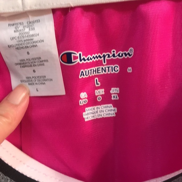 ⚡️FINAL PRICE⚡️ Champion Pink Shorts - Picture 7 of 8